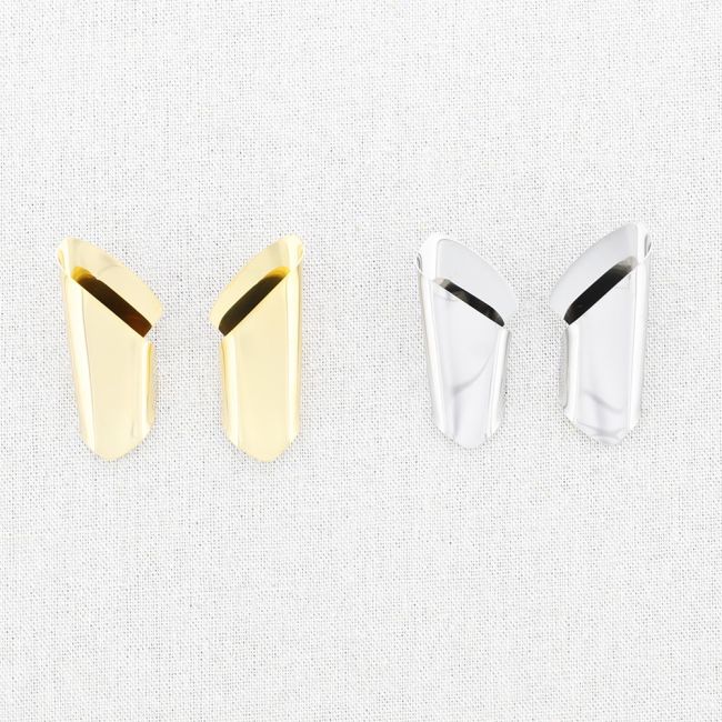 PENDIENTES ACERO FORMA IRREGULAR