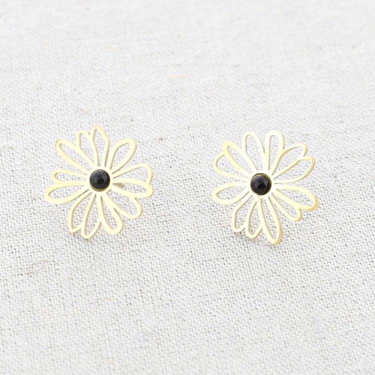 STONE FLOWER STEEL STUD EARRINGS