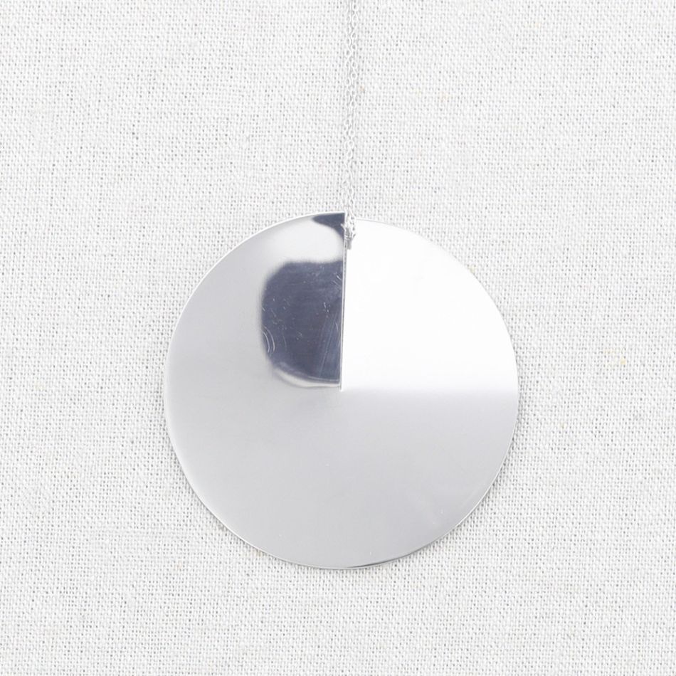 SHAPE MEDAL PENDANT LONG NECKLACE