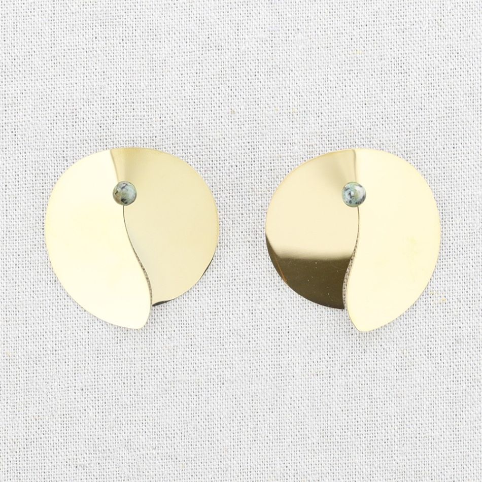 IRREGULAR SHAPE STONE STEEL EARRINGS
