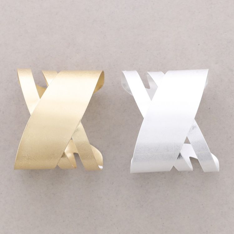 CROSSED METAL BRACELET 2