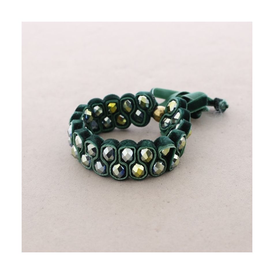 BOW BRACELET WITH FACETED BEADS
