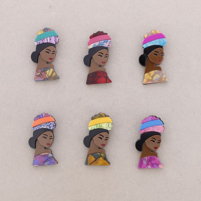 WOMAN RESIN BROOCH