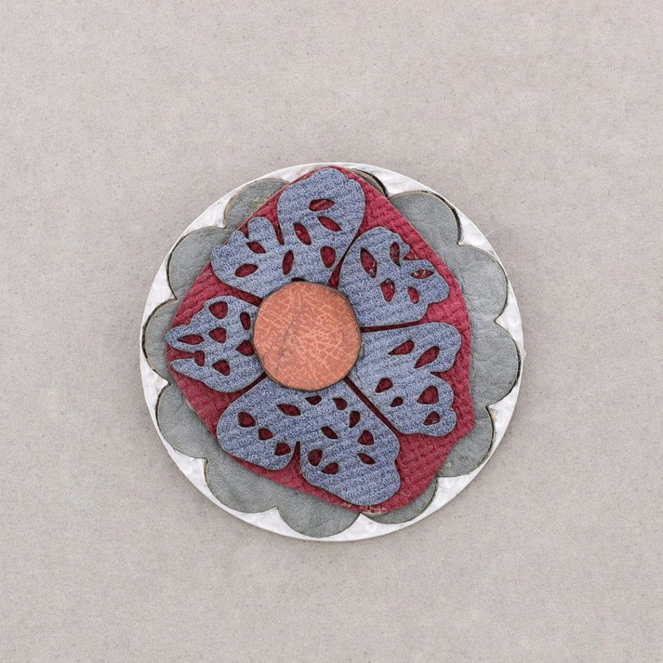 MULTI LAYER IMITATION LEATHER FLOWER BROOCH