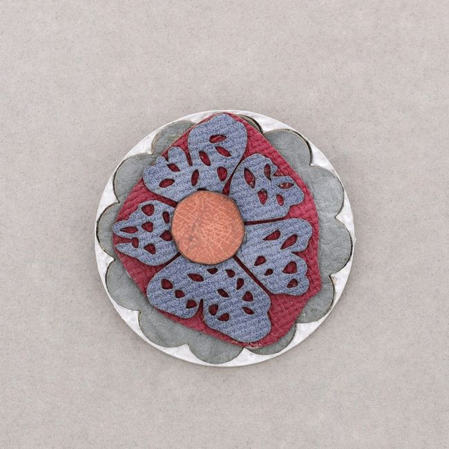 MULTI LAYER IMITATION LEATHER FLOWER BROOCH