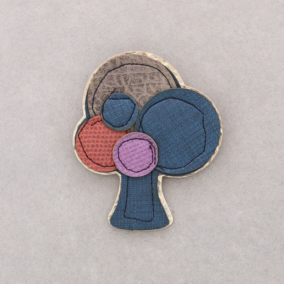IMITATION LEATHER METAL TREE BROOCH