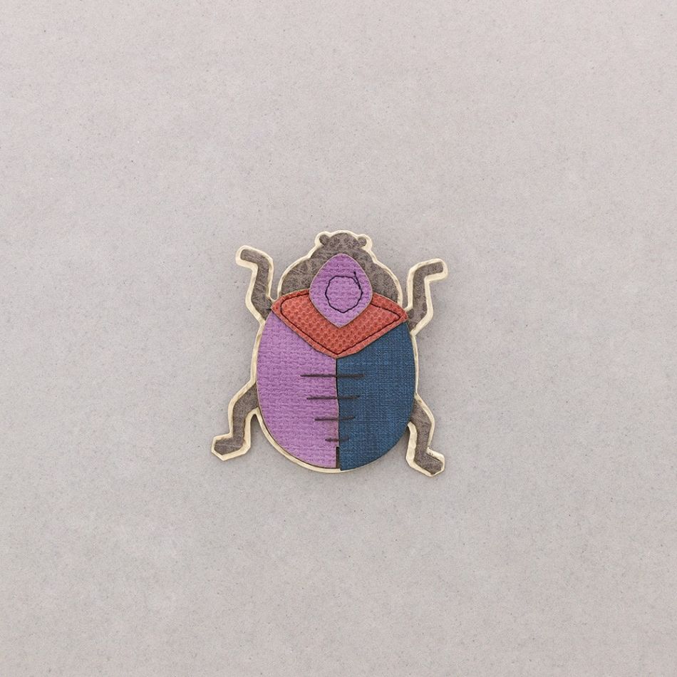 IMITATION LEATHER METAL INSECT BROOCH