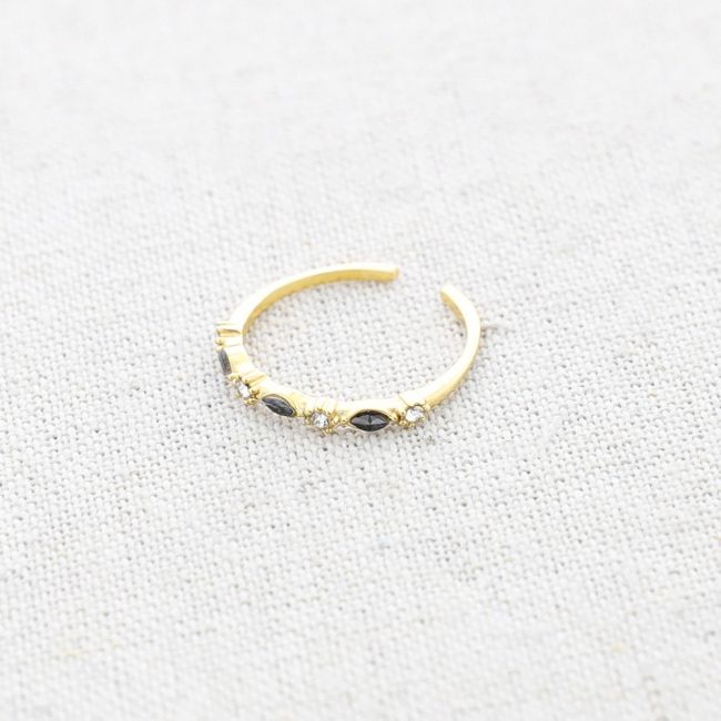 STEEL RING WITH CRYSTALS
