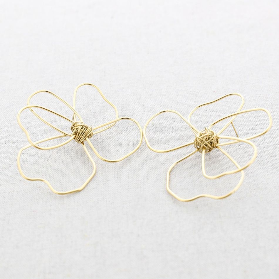 PENDIENTES ACERO FLORES HUECAS