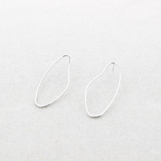 PENDIENTES ACERO ARO IRREGULAR