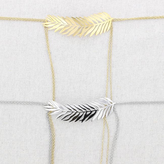 LONG STEEL LEAF NECKLACE WITH CHAINS