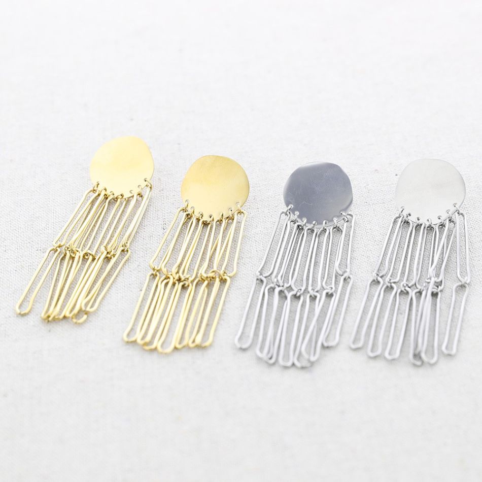 PENDIENTES ACERO FORMA CASCADA