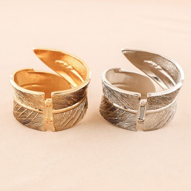 PULSERA ABIERTA HOJA METAL