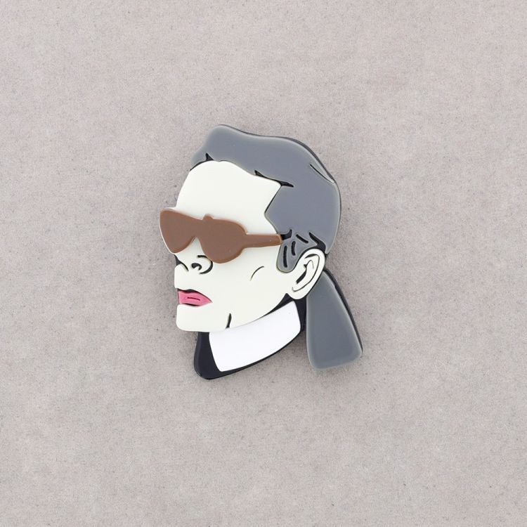 KARL RESIN BROOCH