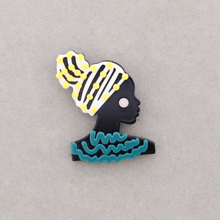 BROCHE CHICA NEGRA RESINA