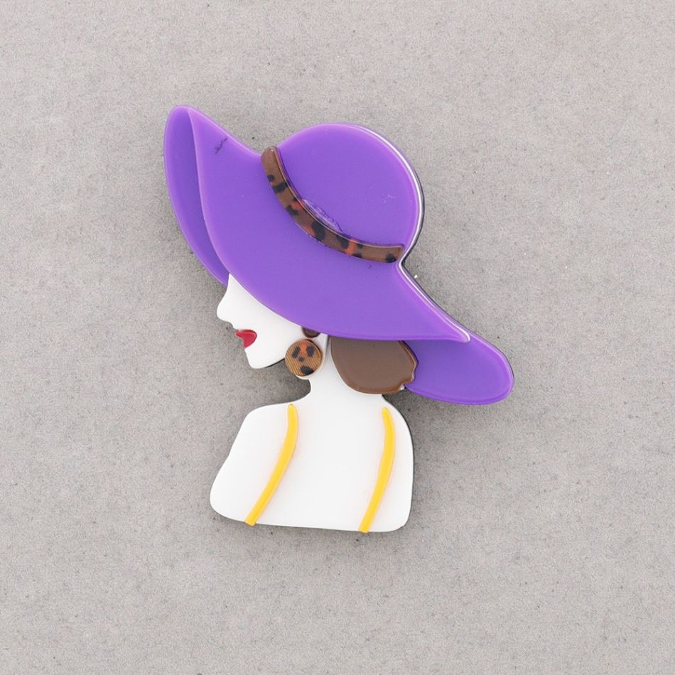 BROCHE CHICA SOMBRERO RESINA