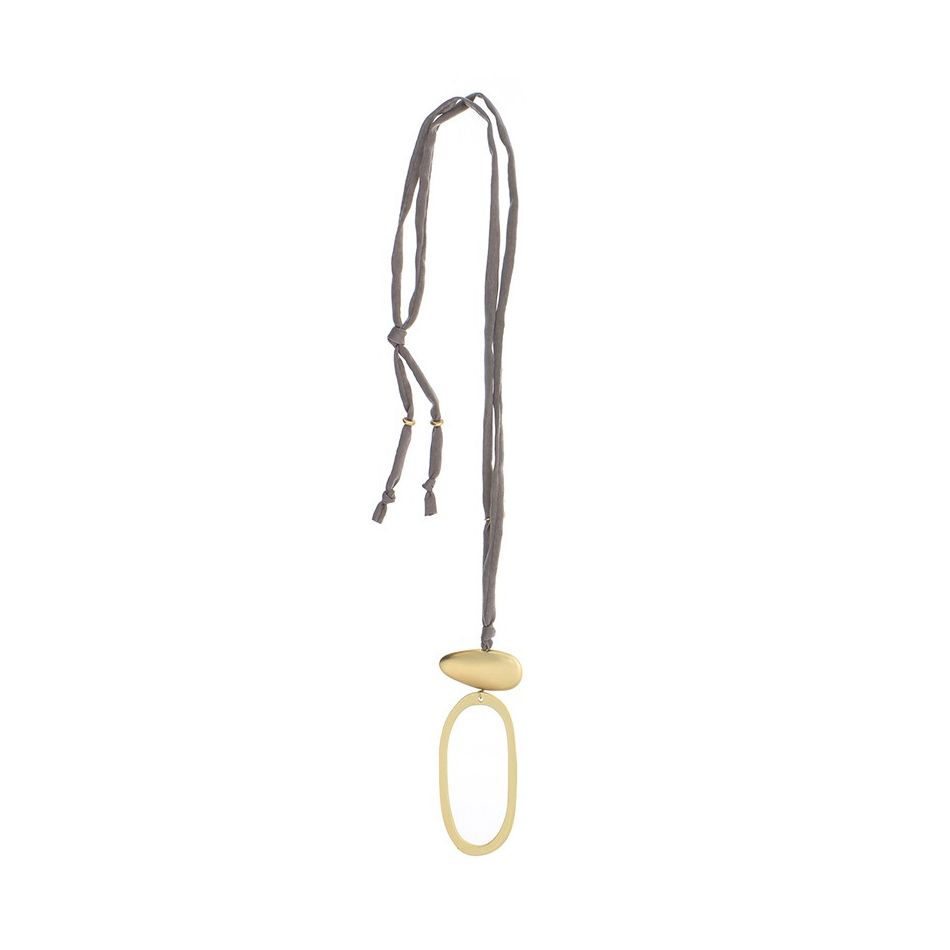 LONG NECKLACE WITH METAL RING PENDANT
