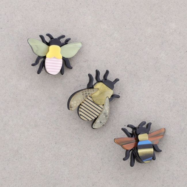 SET BROCHE TRIPLE ABEJA RESINA