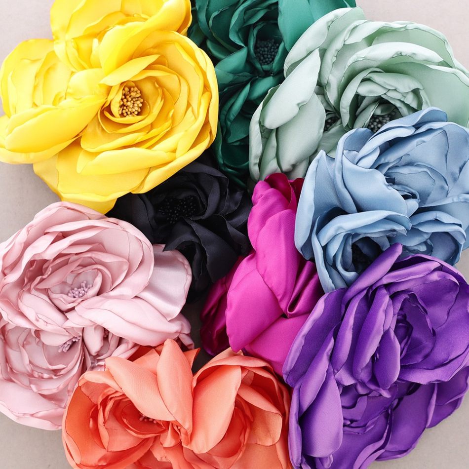 BROCHE FLOR TELA 16CM