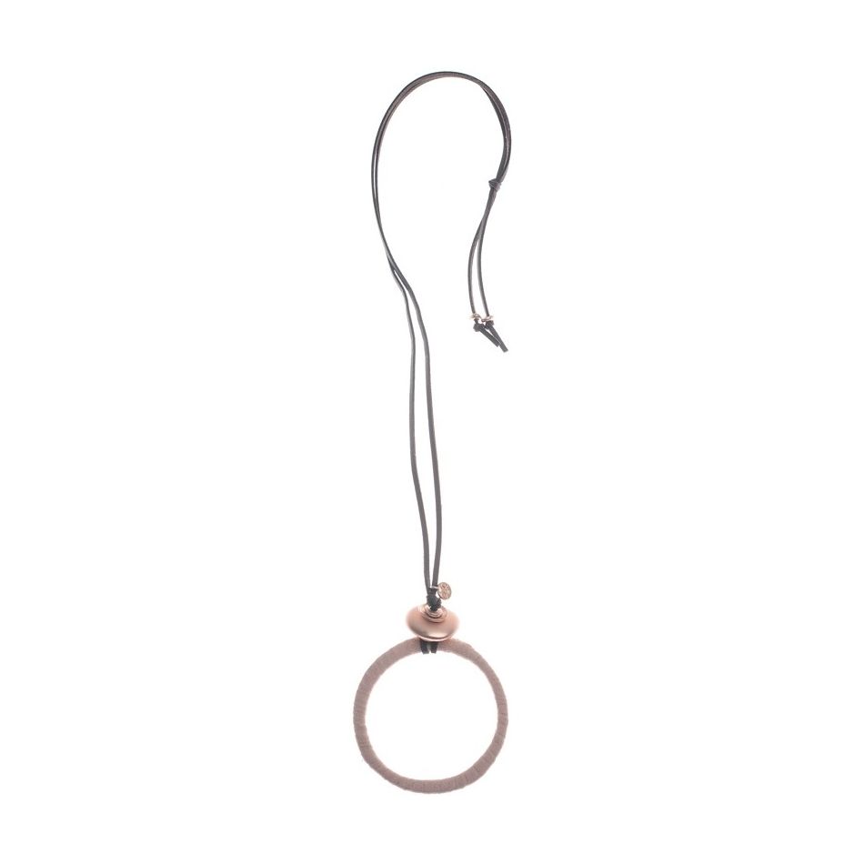 COLLAR LARGO COLGANTE ANILLA METAL FORRADA