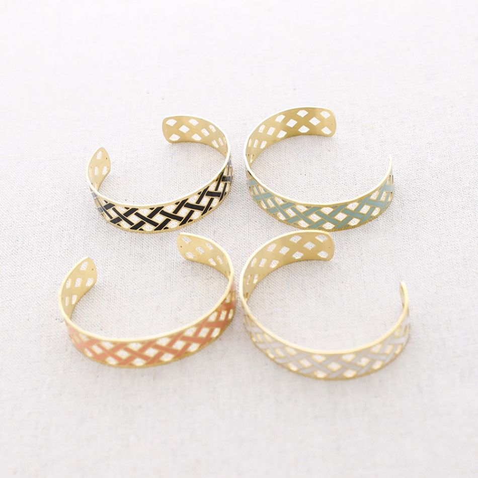 PULSERA TRENZADA AJUSTABLE ACERO ESMALTE