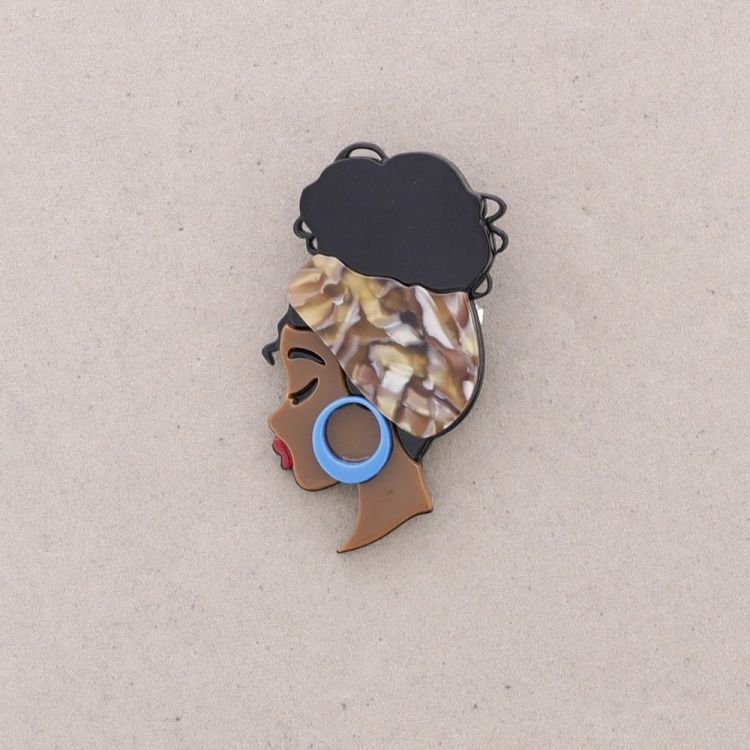 RESIN GIRL BROOCH