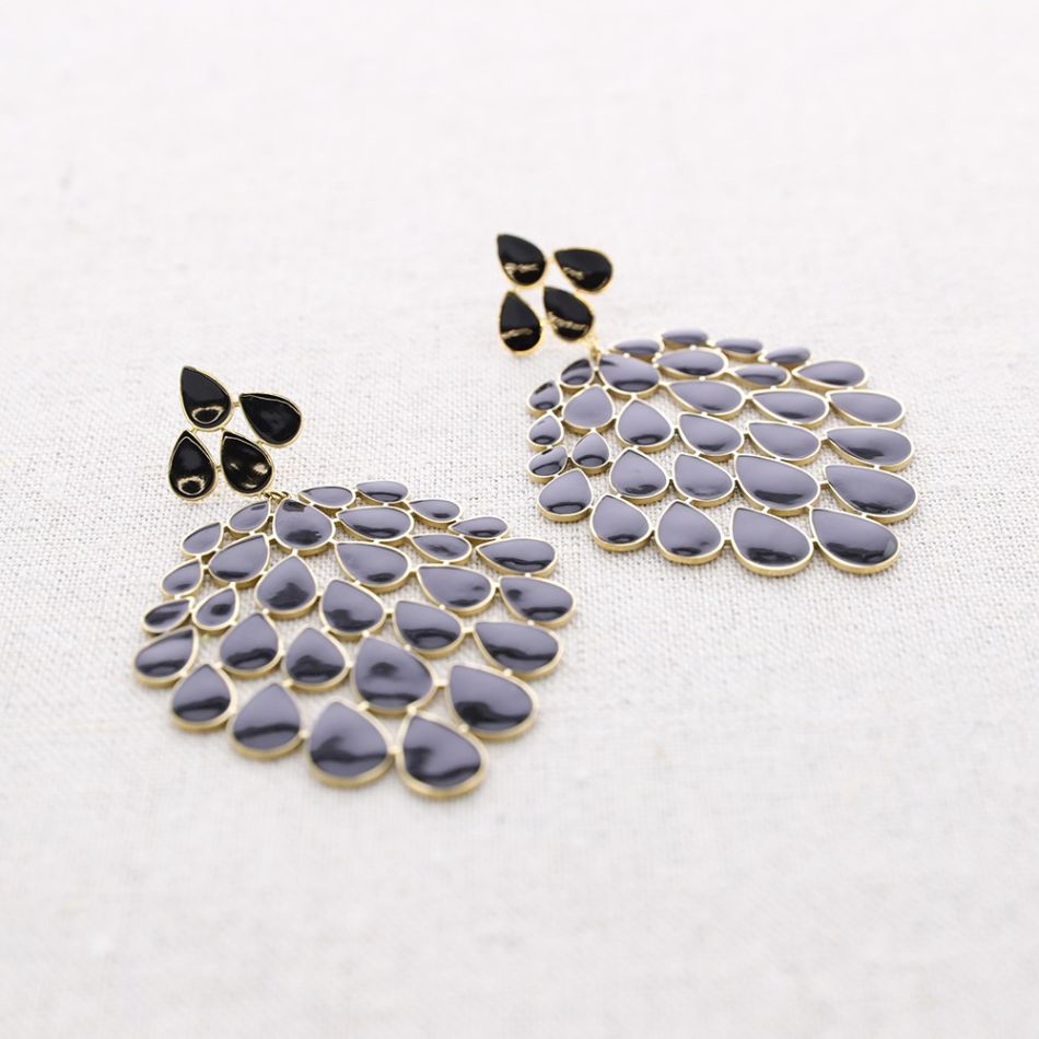 STEEL EARRINGS WITH ENAMEL DROPS