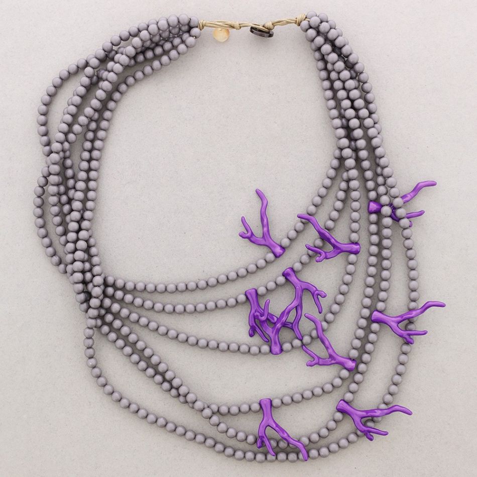 COLLAR BOLAS CORALES RESINA