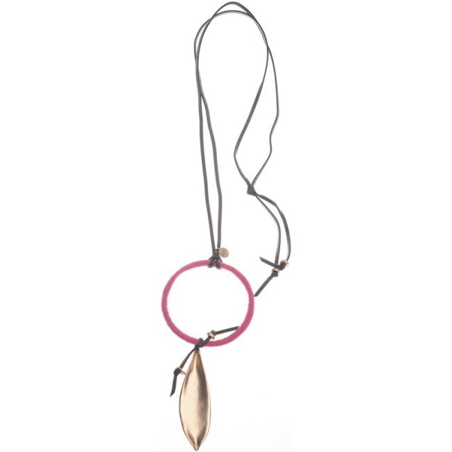 METAL LEAF RING PENDANT LONG NECKLACE