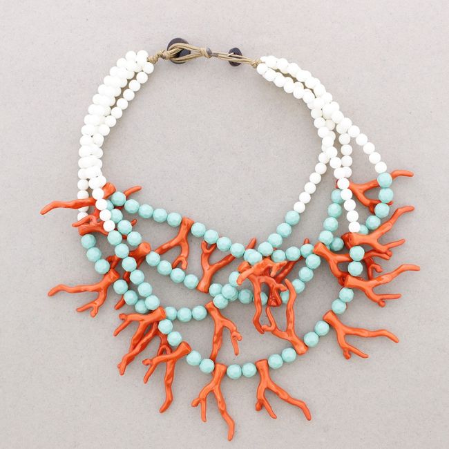4-TIER RESIN CORAL BALLS NECKLACE