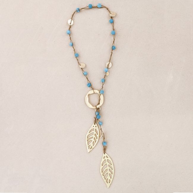COLLAR LARGO CUENTAS LAVAS TRENZADAS COLGANTE DOBLE HOJA METAL