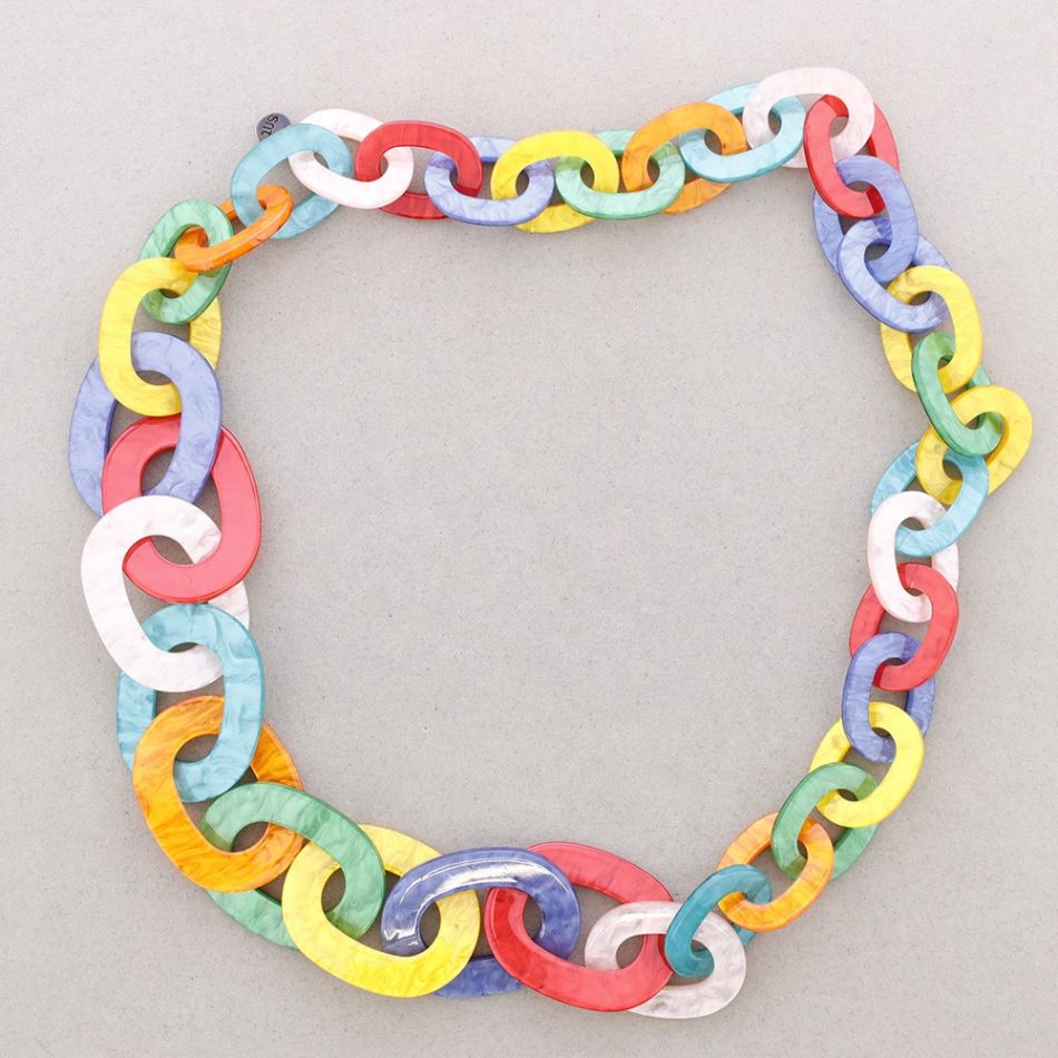 COLLAR LARGO ESLABONES RESINA