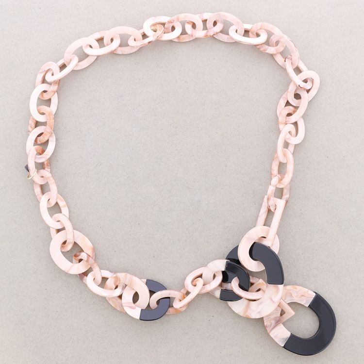 LONG RESIN LINK NECKLACE