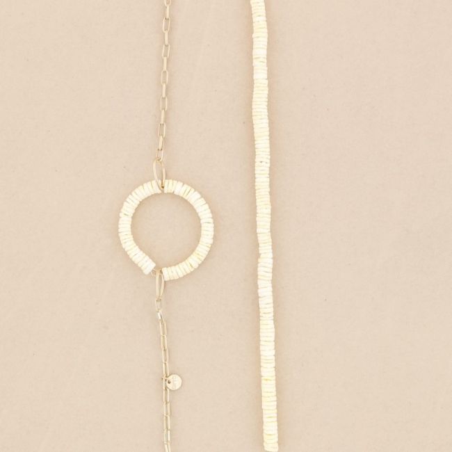 COLLAR LARGO ESLABONES ADORNOS NÁCAR