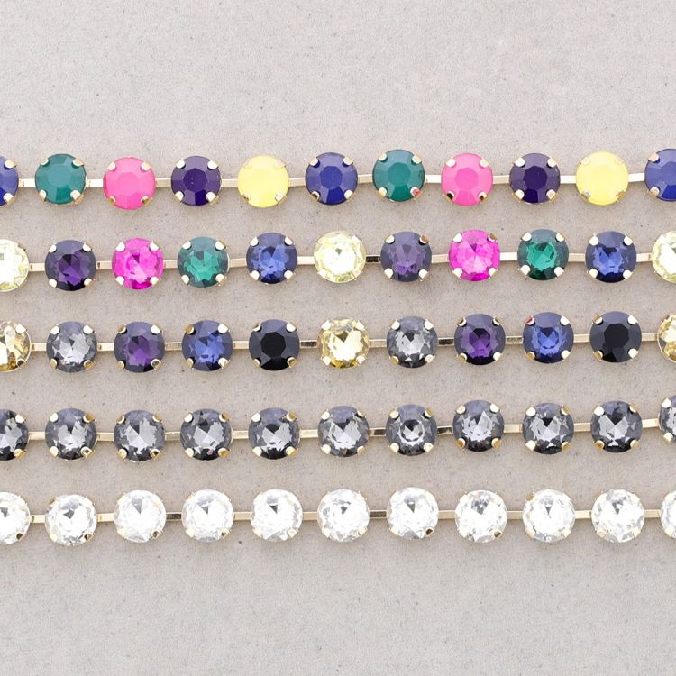 METAL NECKLACE WITH CRYSTALS 2