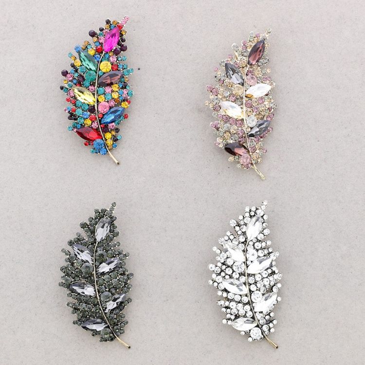 BROCHE HOJA METAL CRISTALES 2