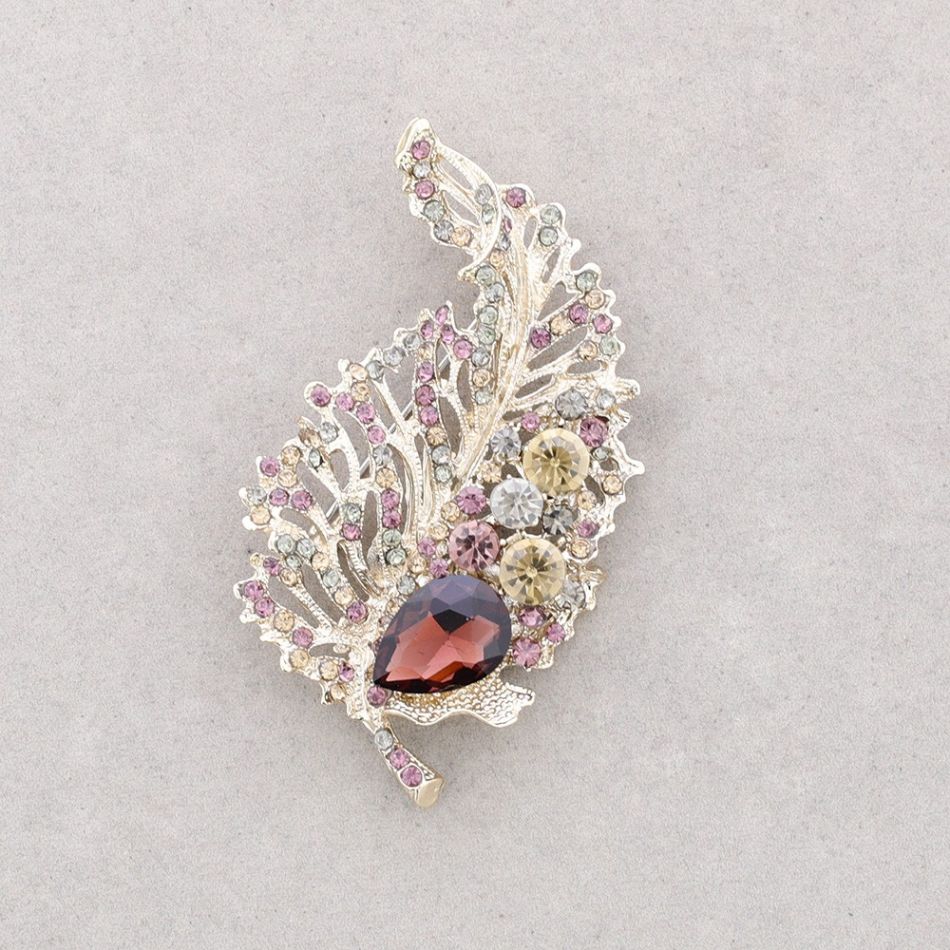 LEAF METAL CRYSTALS BROOCH