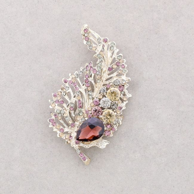 LEAF METAL CRYSTALS BROOCH