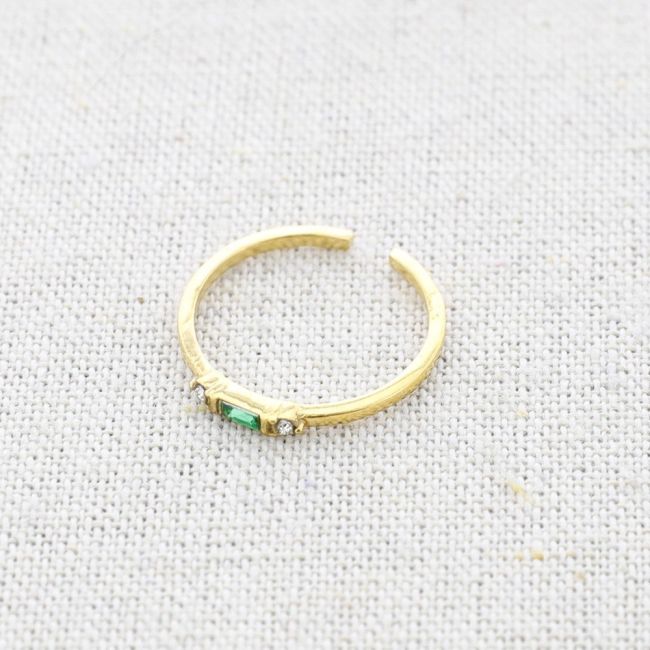 STEEL RING WITH CRYSTALS