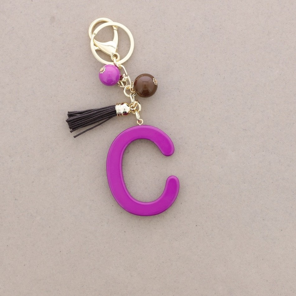 KEYCHAIN PENDANT INITIAL LETTER C RESIN
