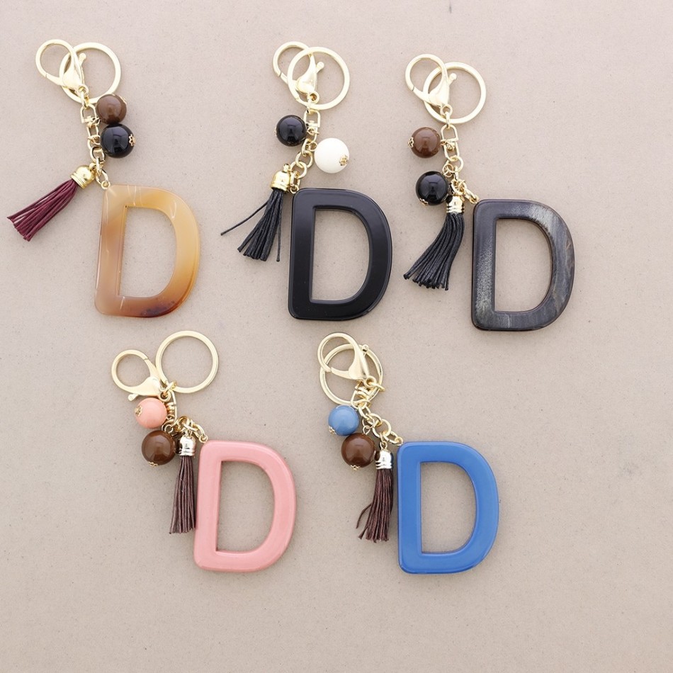 KEYCHAIN PENDANT INITIAL LETTER D RESIN