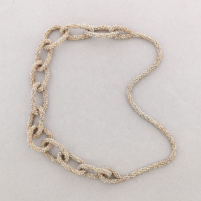 LONG NECKLACE WITH FACETED CRYSTALS LINKS