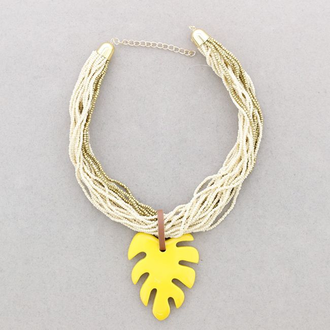 RESIN CHEESE PLANT LEAF PENDANT BEADED NECKLACE