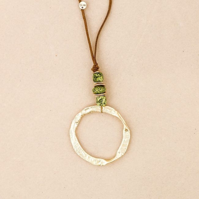 COLLAR LARGO COLGANTE ANILLA CUENTAS LAVAS