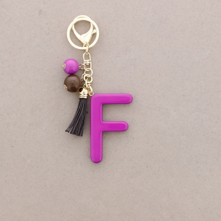 LLAVERO COLGANTE LETRA INICIAL F RESINA