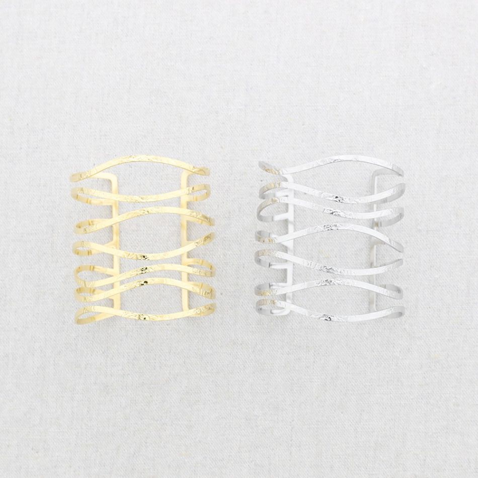 ADJUSTABLE FILIGREE STEEL BRACELET