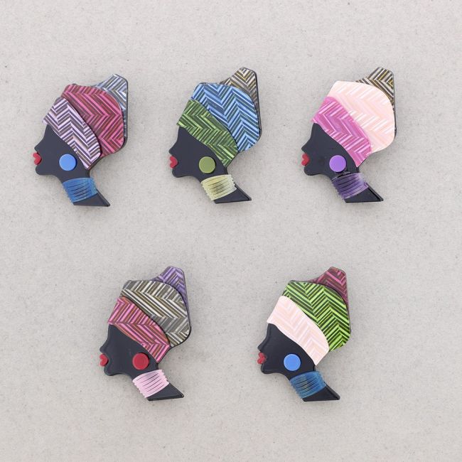 BROCHE RESINA CHICA
