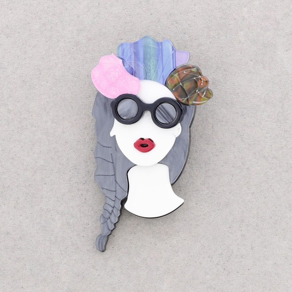 GIRL RESIN BROOCH