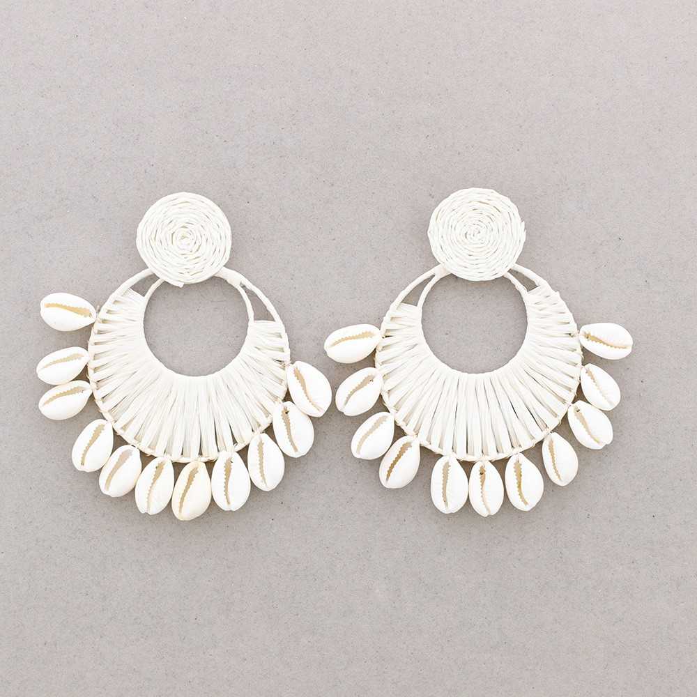 RAFFIA SHELL FAN EARRINGS