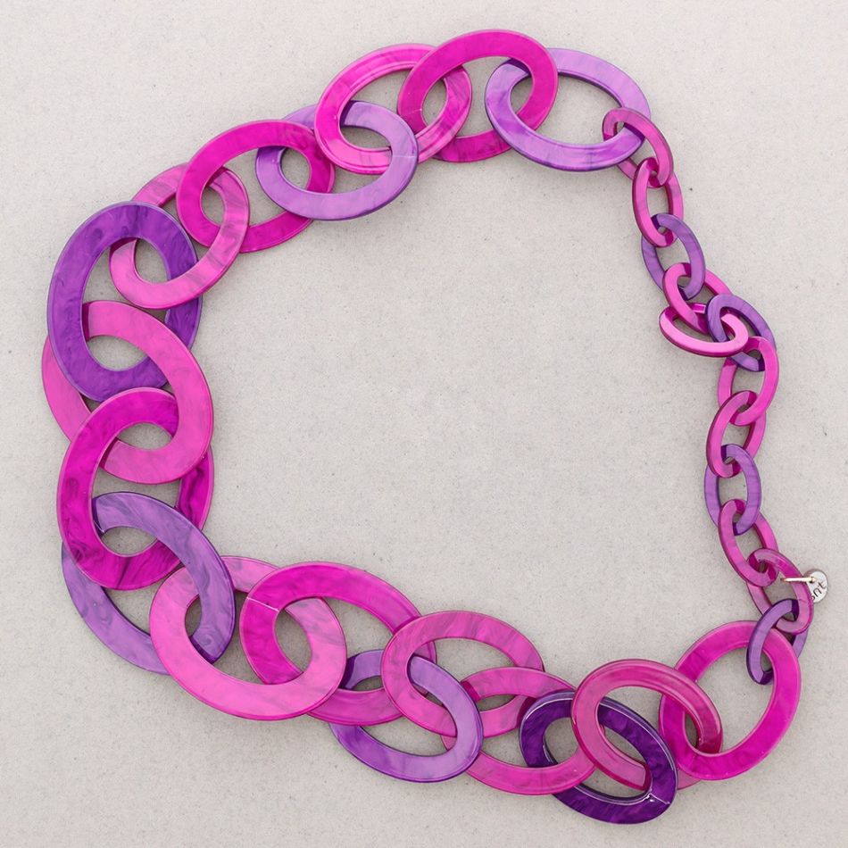 COLLAR LARGO ESLABONES RESINA